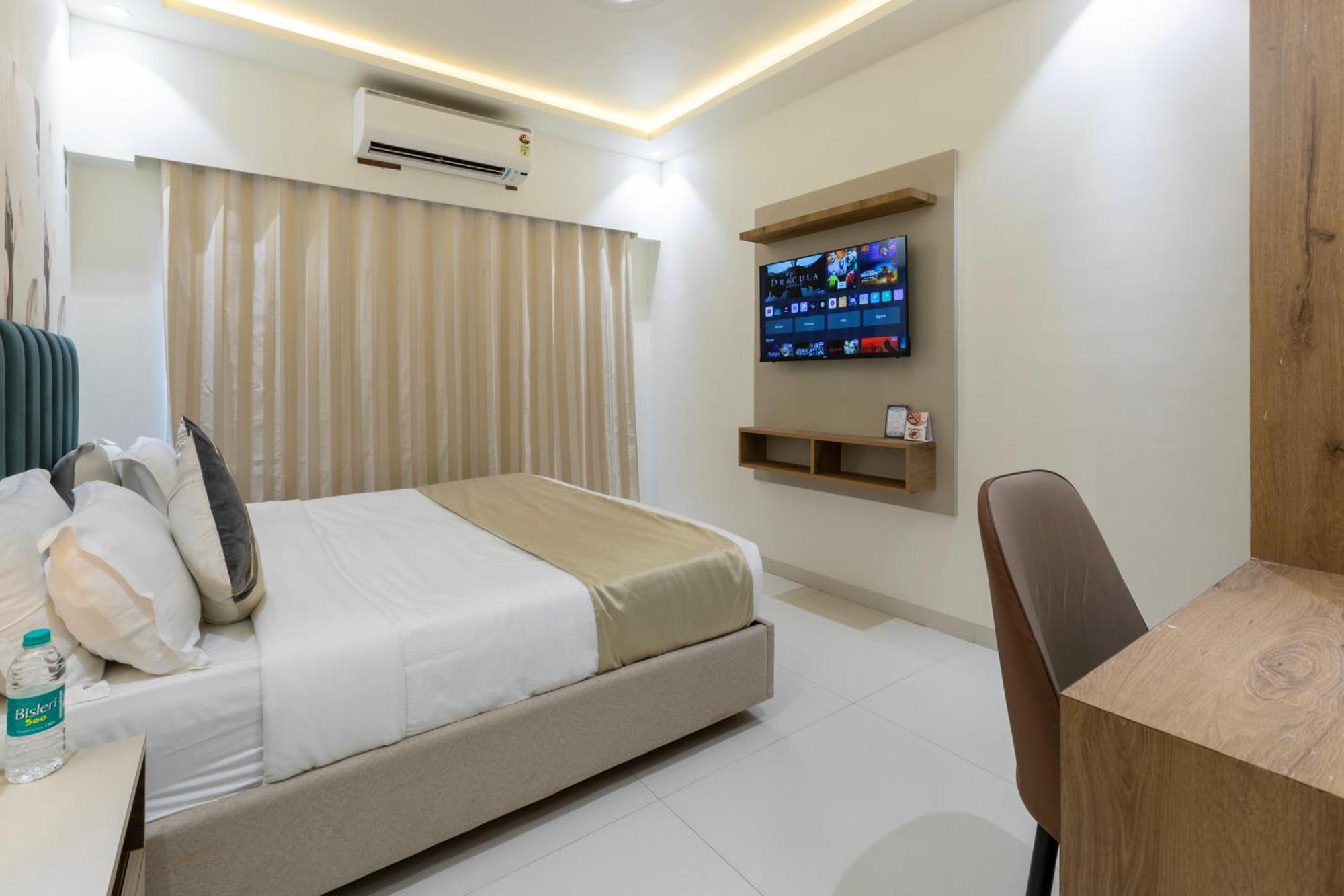 The Orion Premium Suites Bombaj Zewnętrze zdjęcie