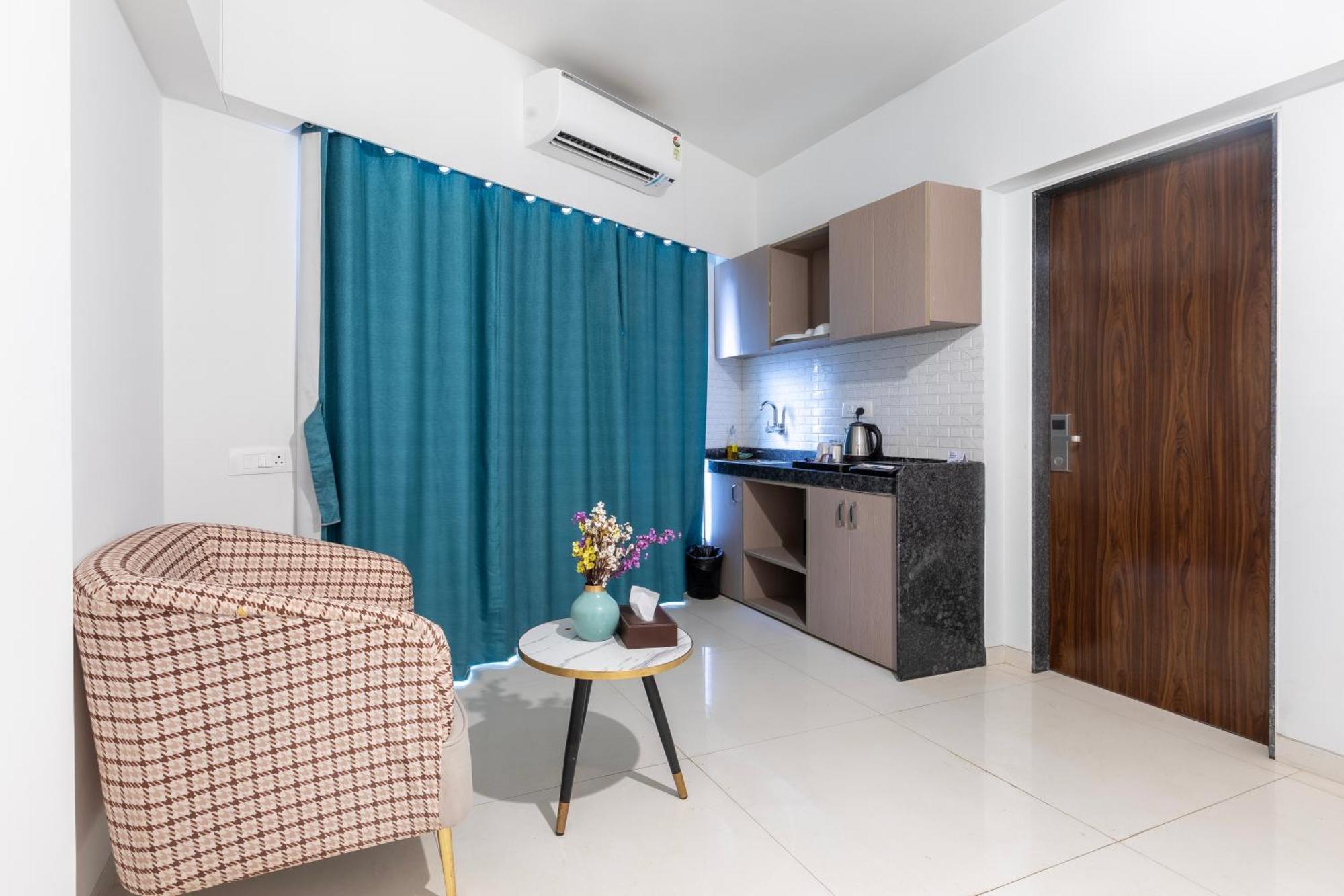 The Orion Premium Suites Bombaj Zewnętrze zdjęcie